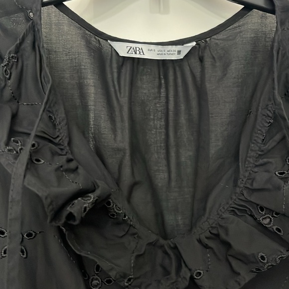 Zara dress - Picture 4 of 5